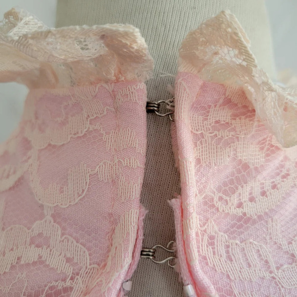 70s Formal Maxi Length Gown / Lace Details / Size XS - Picture 7 of 11